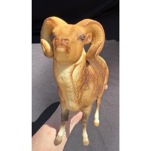 Vintage 1960’s Breyer Molding Co Big Horn Ram 9” Tall - Picture 4 of 8